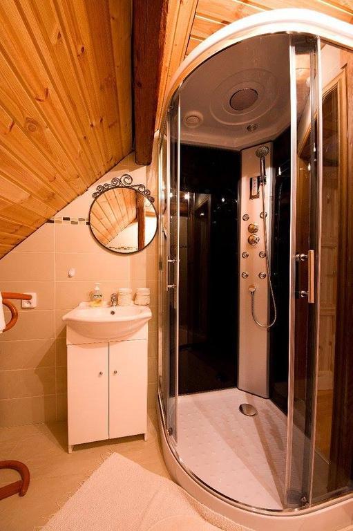 Apartmanek U Spicaku Albrechtice v Jizerskych horach Luaran gambar
